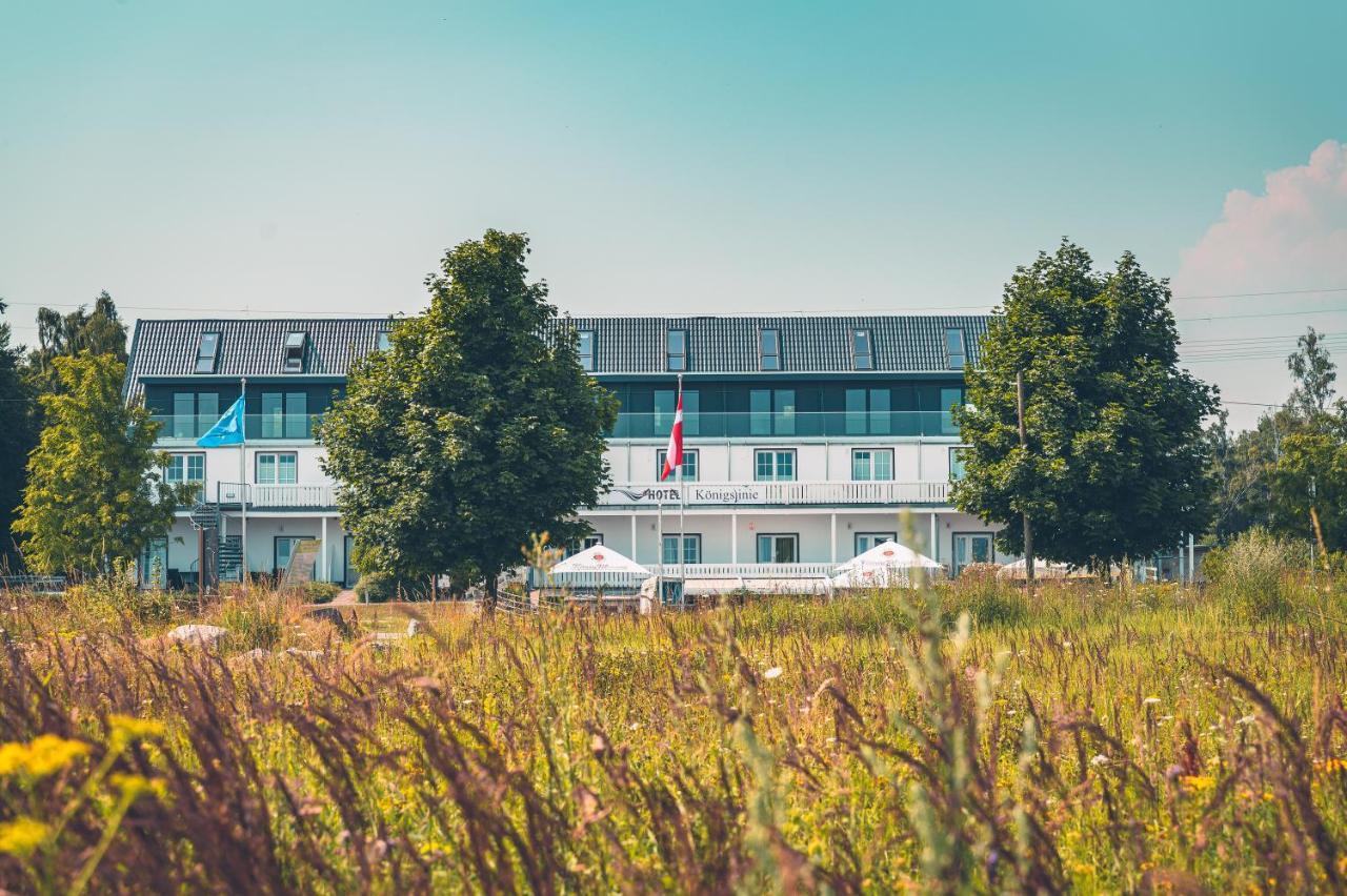 Hotel Koenigslinie Сасниц Екстериор снимка